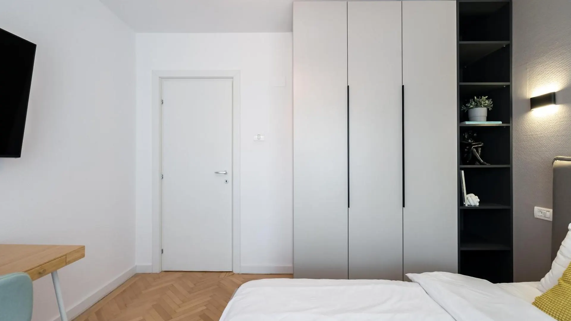 Majestic Downtown Apartment Bucharest