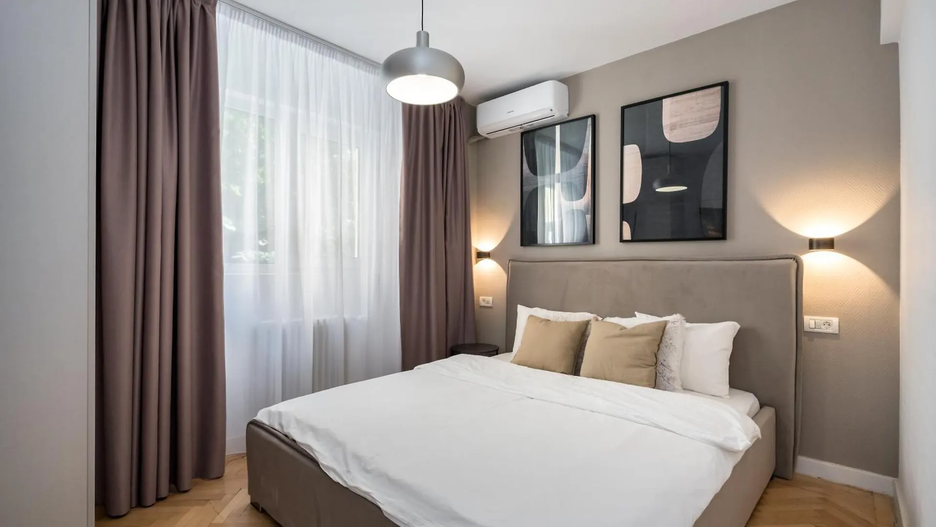 Majestic Downtown Apartment Bucharest