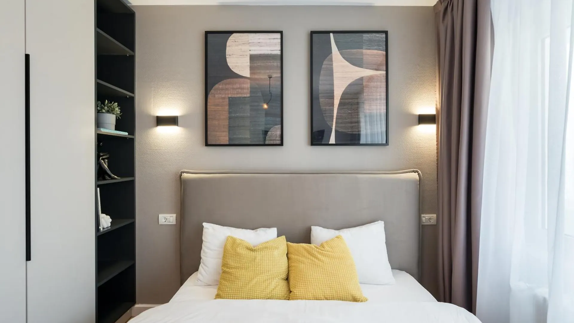 Majestic Downtown Apartment Bucharest